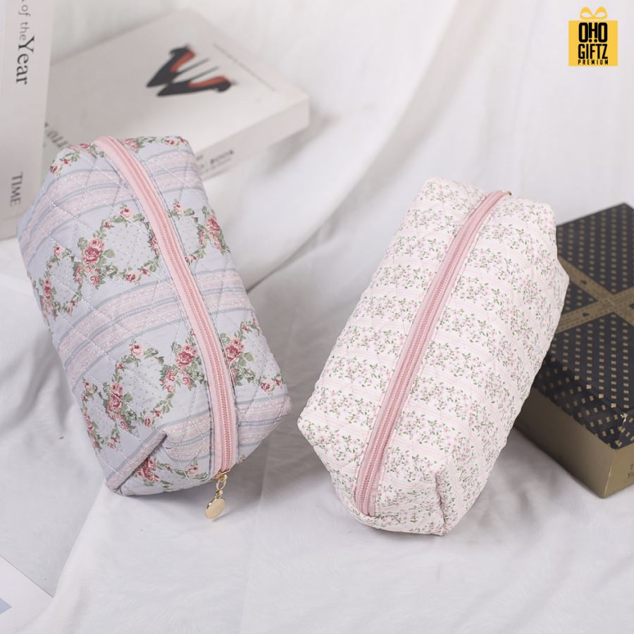 กระเป๋าผ้าใส่เครื่องสำอางลายดอกไม้ สกรีนโลโก้  ทำเป็นของพรีเมี่ยมได้