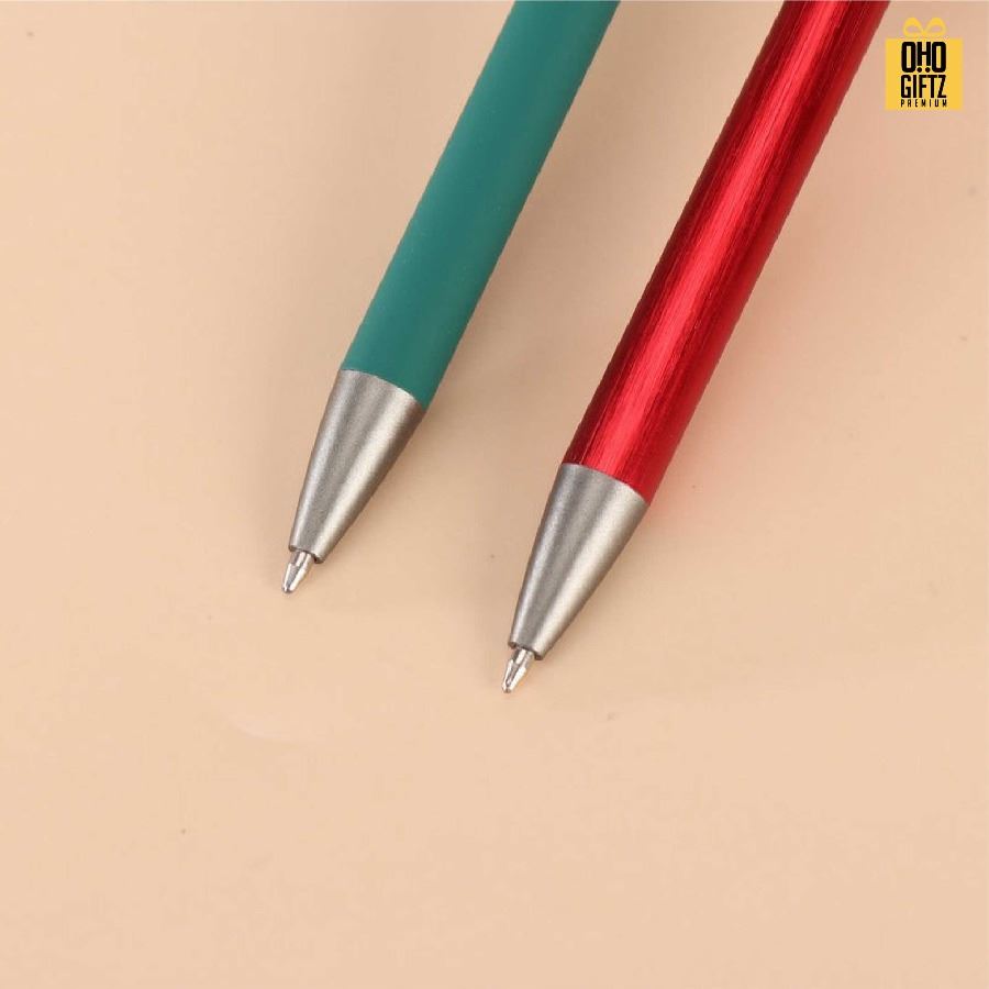 ปากกาพลาสติกหัวกดไม้ สกรีนชื่อ สกรีนโลโก้ ทำเป็นของพรีเมี่ยมได้