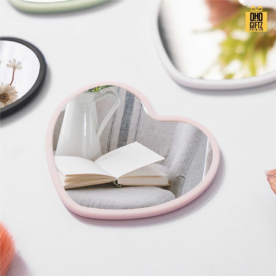 กระจกหัวใจพกพา สกรีนชื่อ สกรีนโลโก้ ทำเป็นของพรีเมี่ยมได้