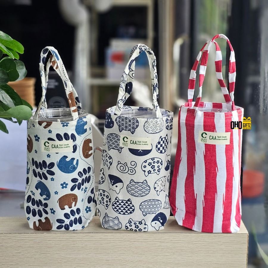 กระเป๋าผ้าฝ้ายใส่แก้วเก็บความเย็น สกรีนโลโก้ ทำของพรีเมี่ยมได้