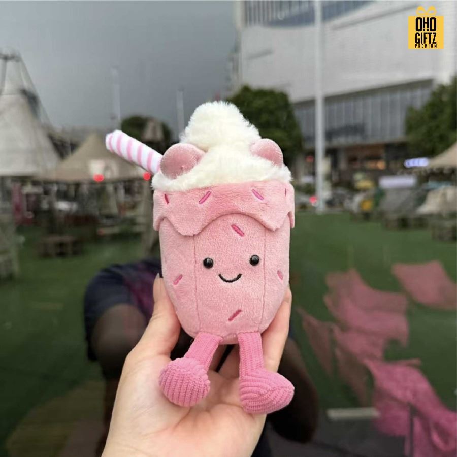 พวงกุญแจตุ๊กตาสตรอเบอรี่มิลค์เชค สกรีนโลโก้ ทำเป็นของพรีเมี่ยม ของชำร่วยได้