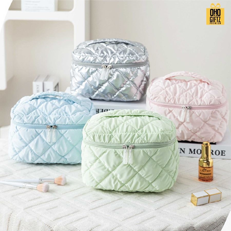 ชุดเซ็ทกระเป๋าใส่เครื่องสำอางค์ 3 ชิ้น/ชุด สกรีนโลโก้ ทำเป็นของพรีเมี่ยมได้