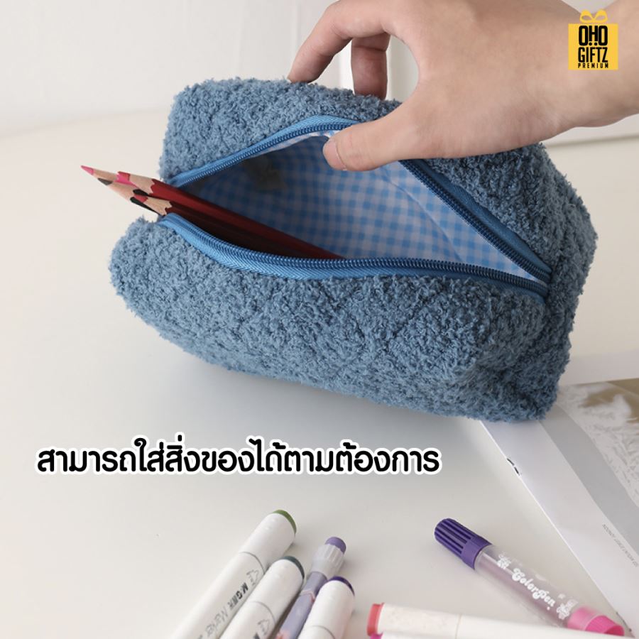 กระเป๋าดินสอขนปุย สกรีนโลโก้ ติดลาเบล ทำเป็นของพรีเมี่ยม
