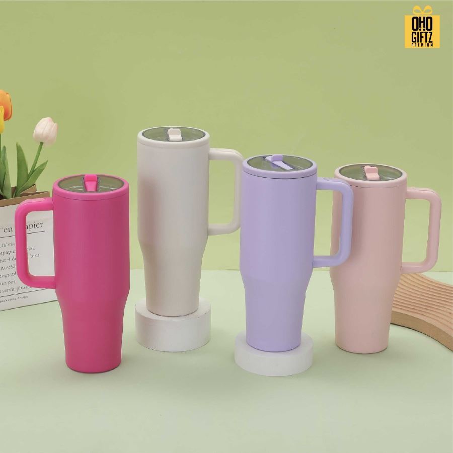 แก้วน้ำสแตนเลสใส่ช่องรถยนต์ มีหูถือ สกรีนโลโก้ ทำเป็นของพรีเมี่ยมได้