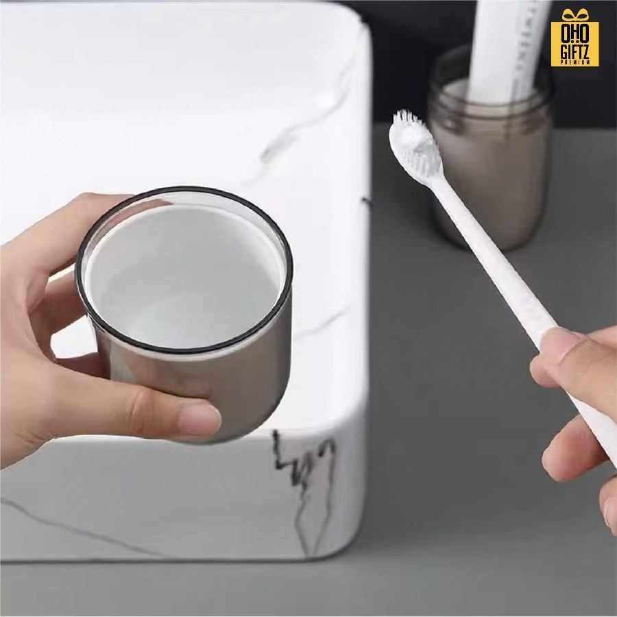 กล่องเก็บแปรงสีฟันแบบพกพา สกรีนชื่อ สกรีนโลโก้ ทำเป็นของพรีเมี่ยมได้