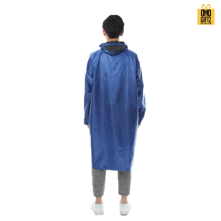 เสื้อกันฝนสีน้ำเงิน สกรีนโลโก้ ทำเป็นของพรีเมี่ยมได้