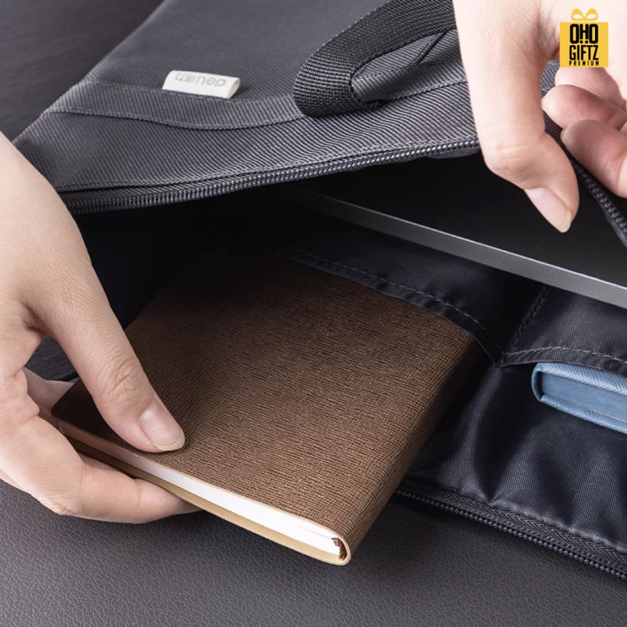 กระเป๋าใส่เอกสารผ้า Oxford สกรีนโลโก้ ทำเป็นของพรีเมี่ยม ของชำร่วยได้