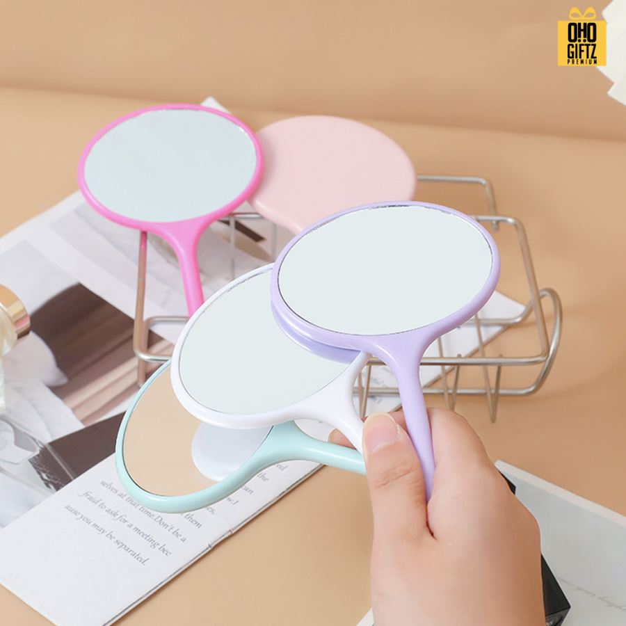 กระจกถือวงรี สกรีนชื่อ สกรีนโลโก้  ทำเป็นของพรีเมี่ยมได้