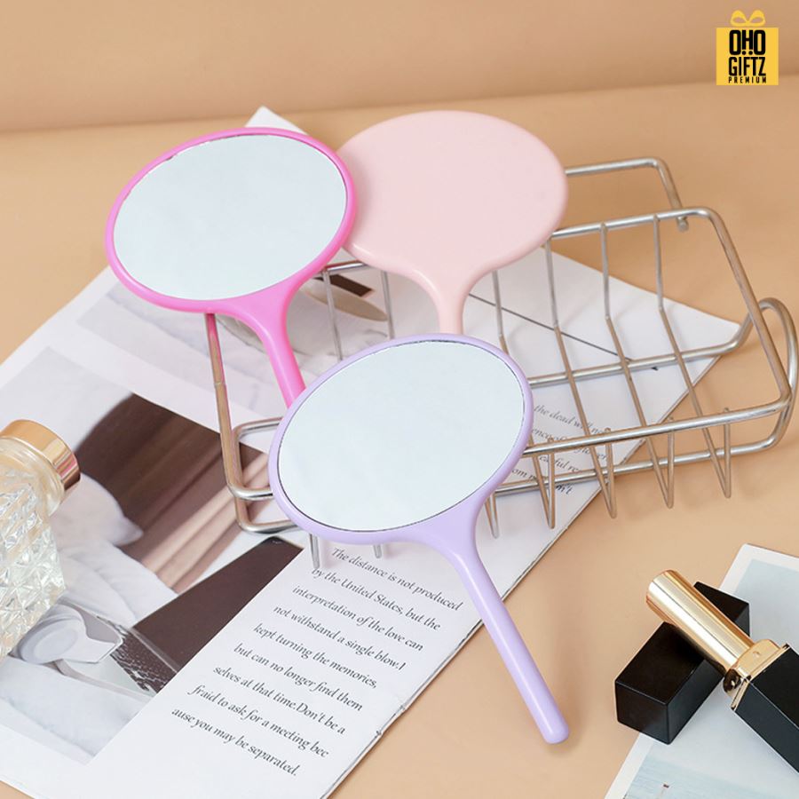 กระจกถือวงรี สกรีนชื่อ สกรีนโลโก้  ทำเป็นของพรีเมี่ยมได้