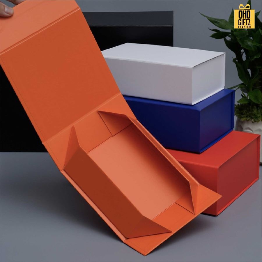 กล่องของขวัญพับได้ สกรีนโลโก้ สกรีนโลโก้ ทำเป็นของพรีเมี่ยม 