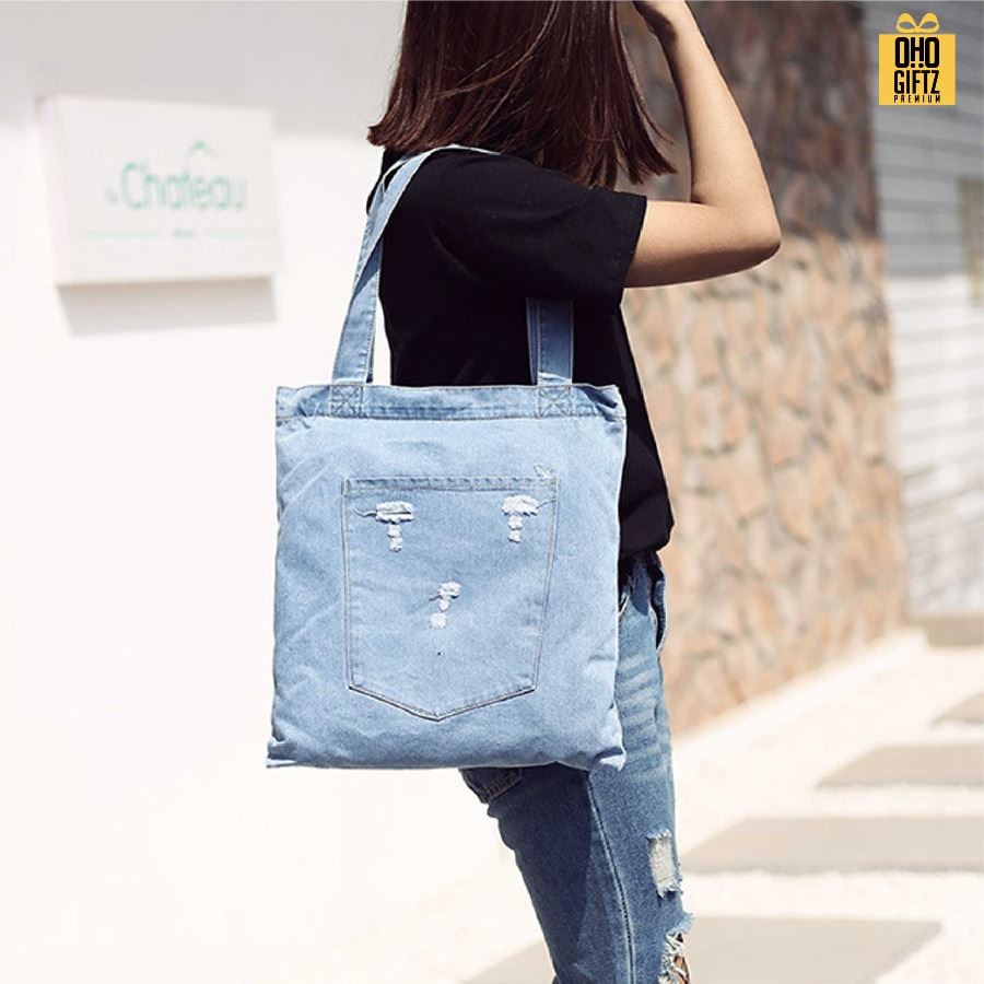 กระเป๋าผ้ายีนส์ สกรีนโลโก้ ทำเป็นของพรีเมี่ยมได้
