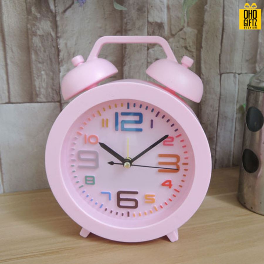 นาฬิกาตั้งโต๊ะทรงกลมสีลูกกวาด สกรีนโลโก้ ทำเป็นของพรีเมี่ยมได้