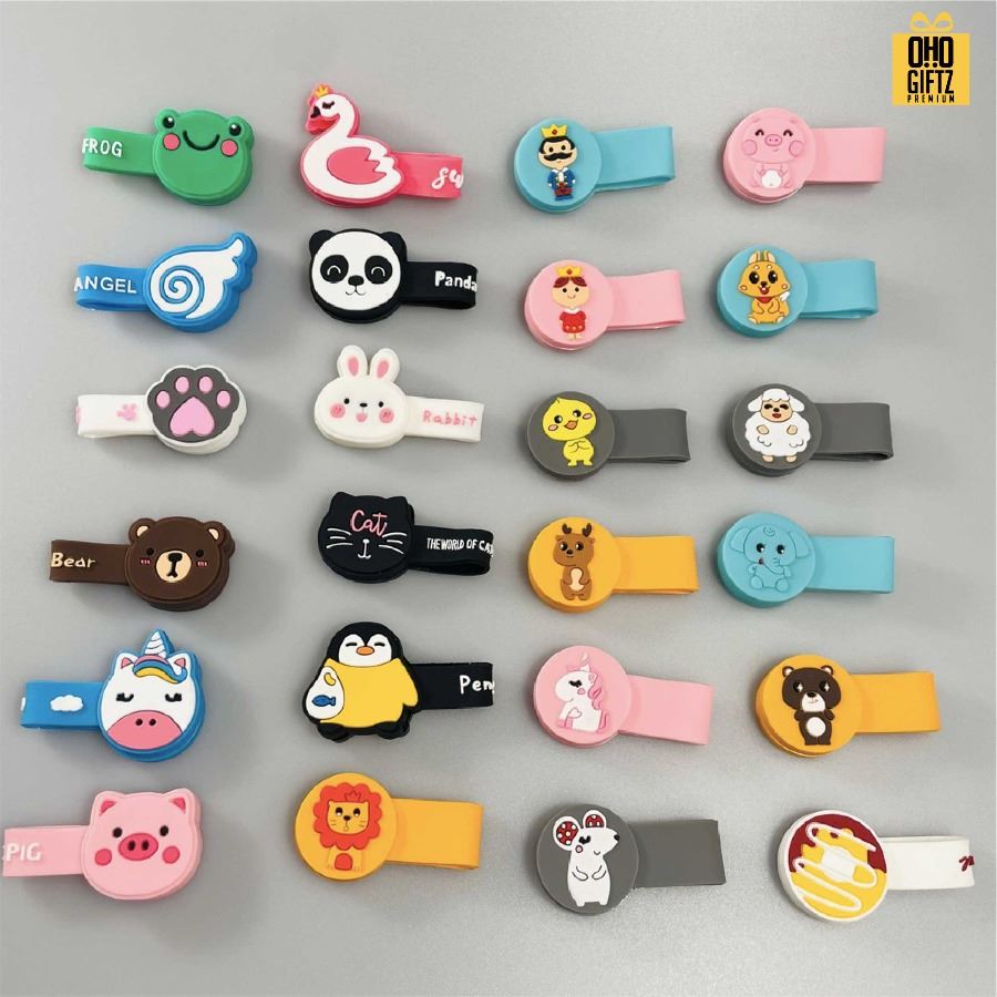 ที่เก็บสายหูฟังซิลิโคน พร้อมกระดาษรองพิมพ์ลายตามต้องการ สกรีนชื่อ สกรีนโลโก้ ทำเป็นของพรีเมี่ยมได้ 