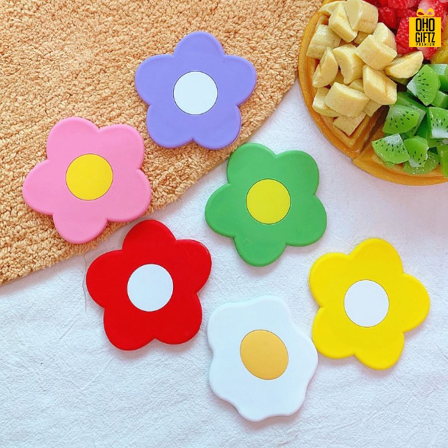 กระจกดอกไม้ สกรีนชื่อ สกรีนโลโก้  ทำเป็นของพรีเมี่ยมได้