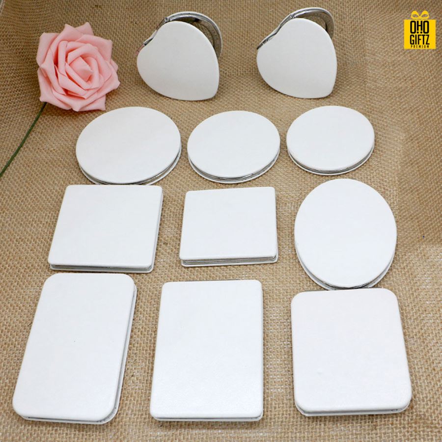 กระจกพับมินิ สกรีนชื่อ สกรีนโลโก้  ทำเป็นของพรีเมี่ยมได้