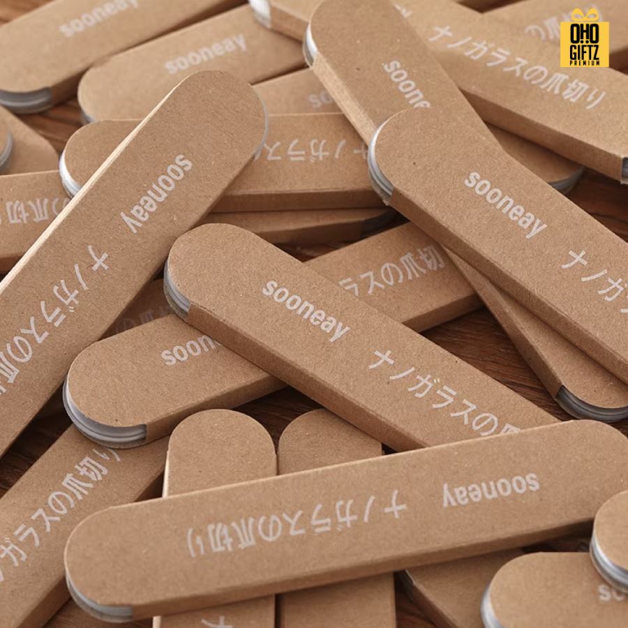 กระจกแก้วนาโนขัดเท้าด้าน สกรีนชื่อร้าน ทำเป็นของพรีเมี่ยมได้