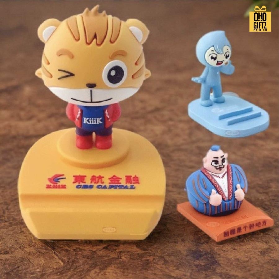 ตุ๊กตาตั้งมือถือ Art toy Soft PVC ดีไซน์ตามต้องการ ออกแบบดีไซน์ได้ตามต้องการ 