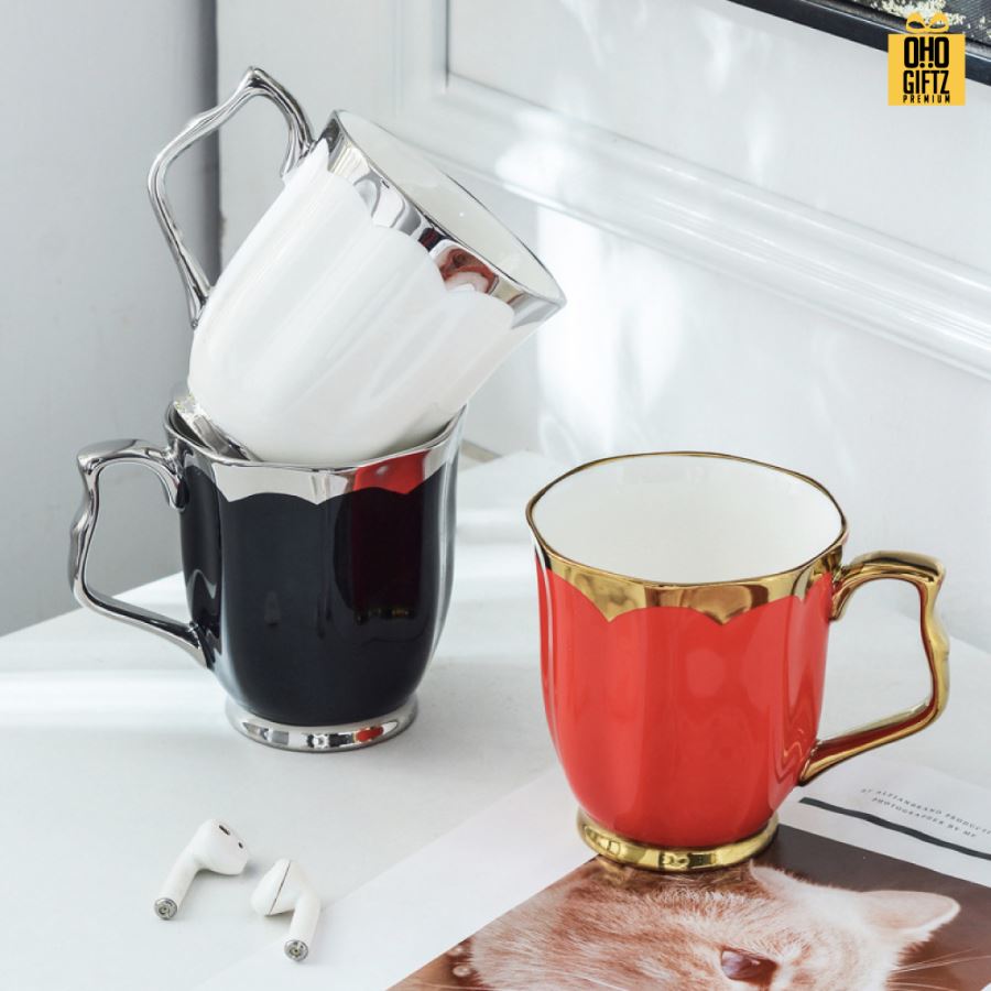 แก้วกาแฟเซรามิคสุดหรู สกรีนชื่อ สกรีนโลโก้ ทำเป็นของพรีเมี่ยมได้