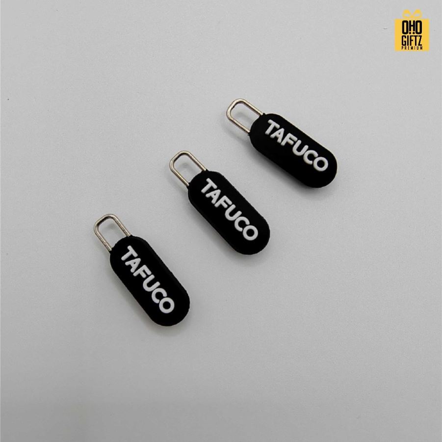 รับผลิตหัวซิปยางหยอด สกรีนโลโก้ ทำของพรีเมี่ยมได้