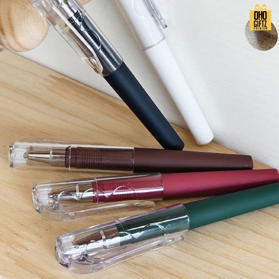 ปากกาเจล มีฝาปิด สกรีนชื่อ สกรีนโลโก้ ทำเป็นของพรีเมี่ยมได้