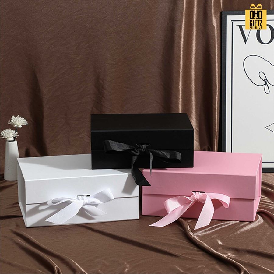 กล่องของขวัญพับได้ สกรีนชื่อ สกรีนโลโก้ ทำเป็นของพรีเมี่ยมได้