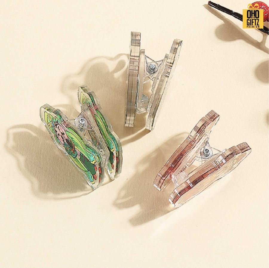 รับผลิตคลิปหนีบอะคริลิค ดีไซน์ตามต้องการ สกรีนชื่อ สกรีนโลโก้ ทำเป็นของพรีเมี่ยมได้