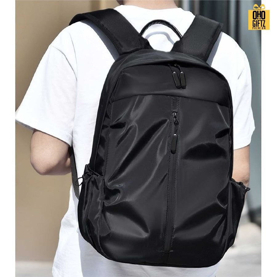 กระเป๋าเป้ใส่ notebook มีช่องเสียบสาย USB ได้ สกรีนโลโก้ ทำเป็นของพรีเมี่ยม ของที่ระลึก