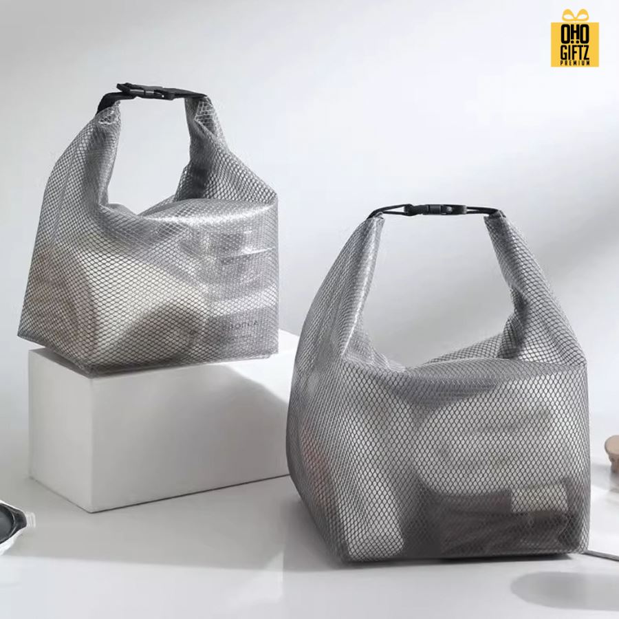 กระเป๋าเก็บของเก็บเครื่องสำอางกันน้ำ PVC  สกรีนโลโก้ ทำเป็นของพรีเมี่ยม