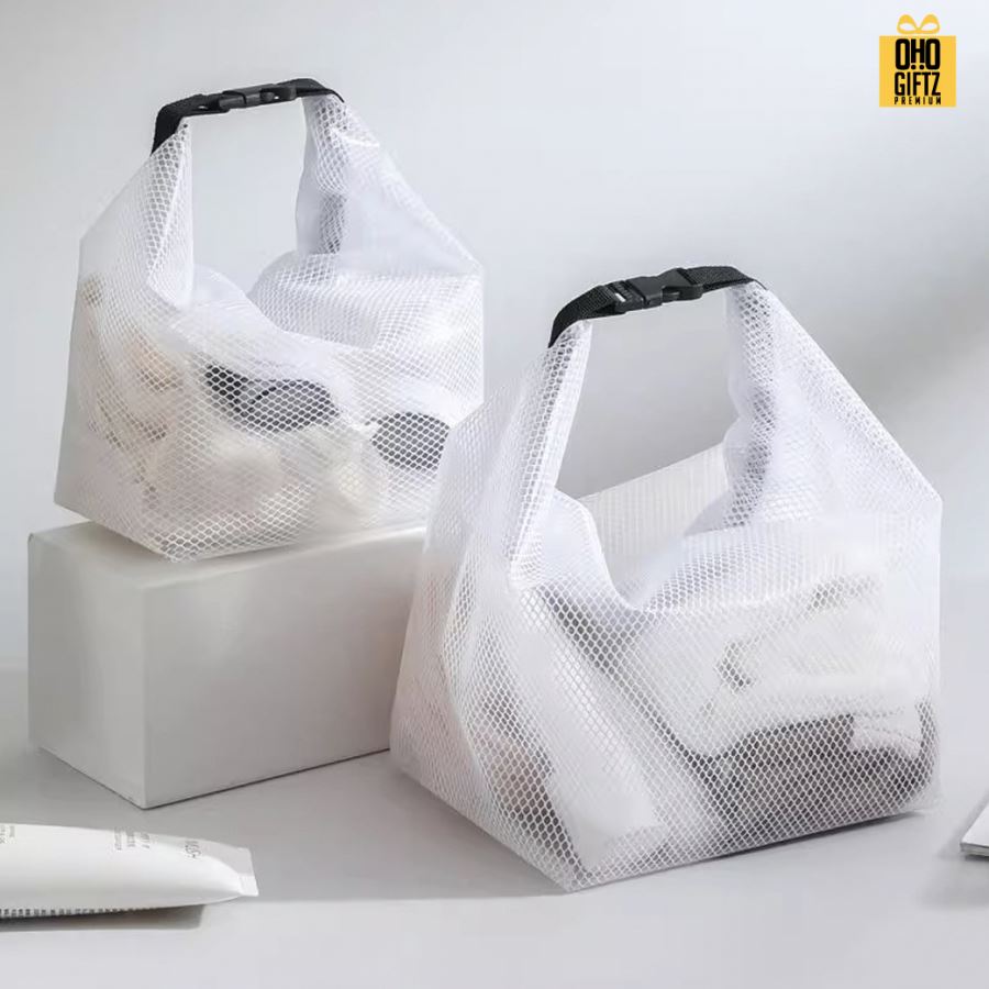 กระเป๋าเก็บของเก็บเครื่องสำอางกันน้ำ PVC  สกรีนโลโก้ ทำเป็นของพรีเมี่ยม