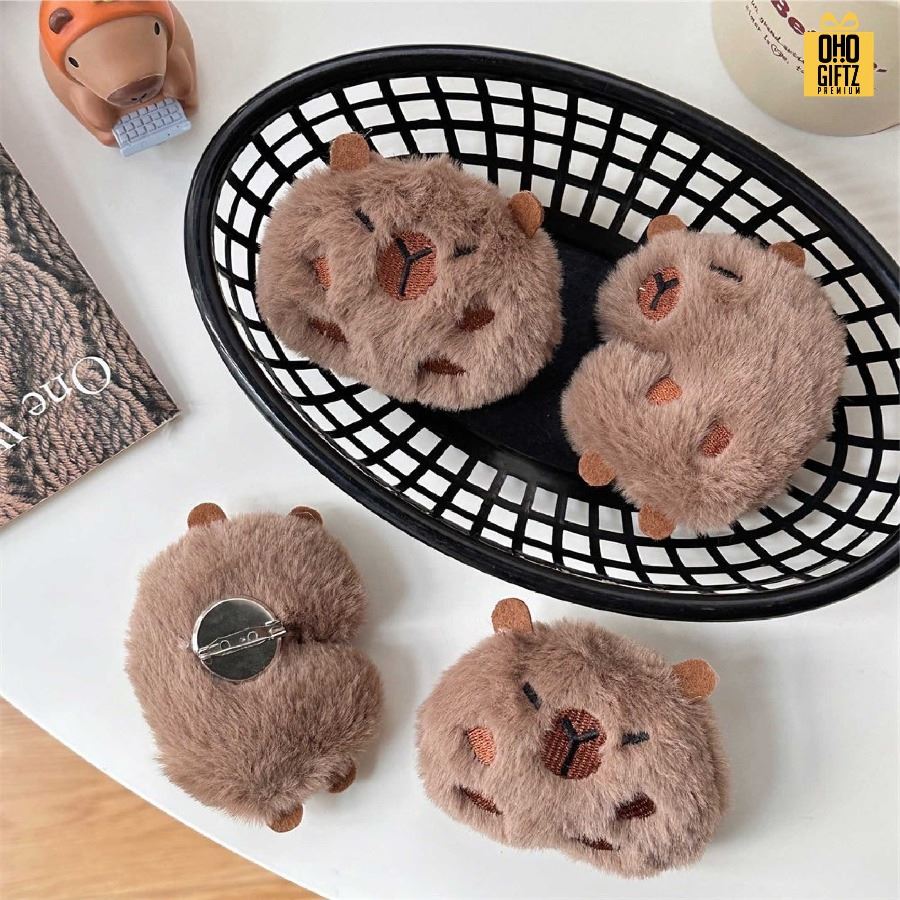 เข็มกลัดตุ๊กตาคาปิบาร่า พร้อมแพคเกจพิมพ์โลโก้ ทำเป็นของพรีเมี่ยม ของที่ระลึก ของชำร่วย