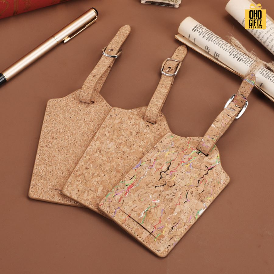 ป้ายแท็กไม้ก๊อก สกรีนโลโก้ ทำเป็นของพรีเมี่ยมได้