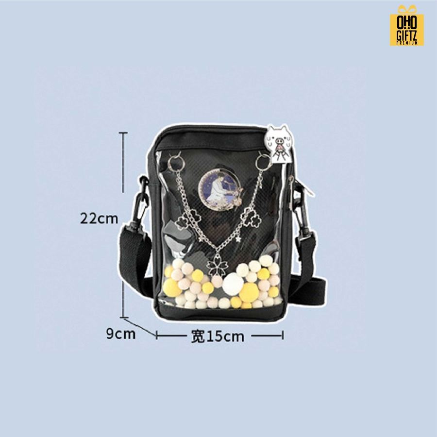 กระเป๋าสะพาย ด้านหน้า PVC สกรีนโลโก้ ทำเป็นของพรีเมี่ยมได้